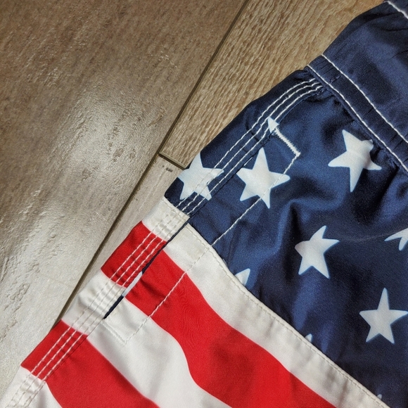 Gymboree Boys Red White & Blue Stars & Stripes Patriotic Flag Print Swim Trunks - Picture 7 of 12